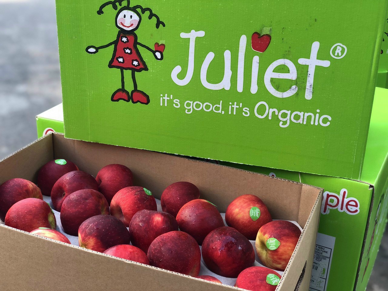 Táo Juliet Pháp hữu cơ